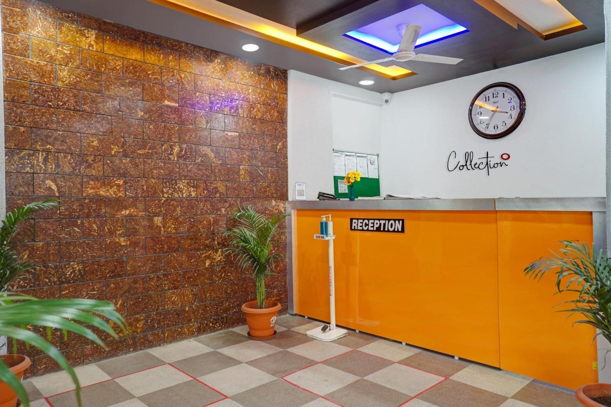 Super Collection O Eon Inn Near Pune Airport Kharadi Bagian luar foto