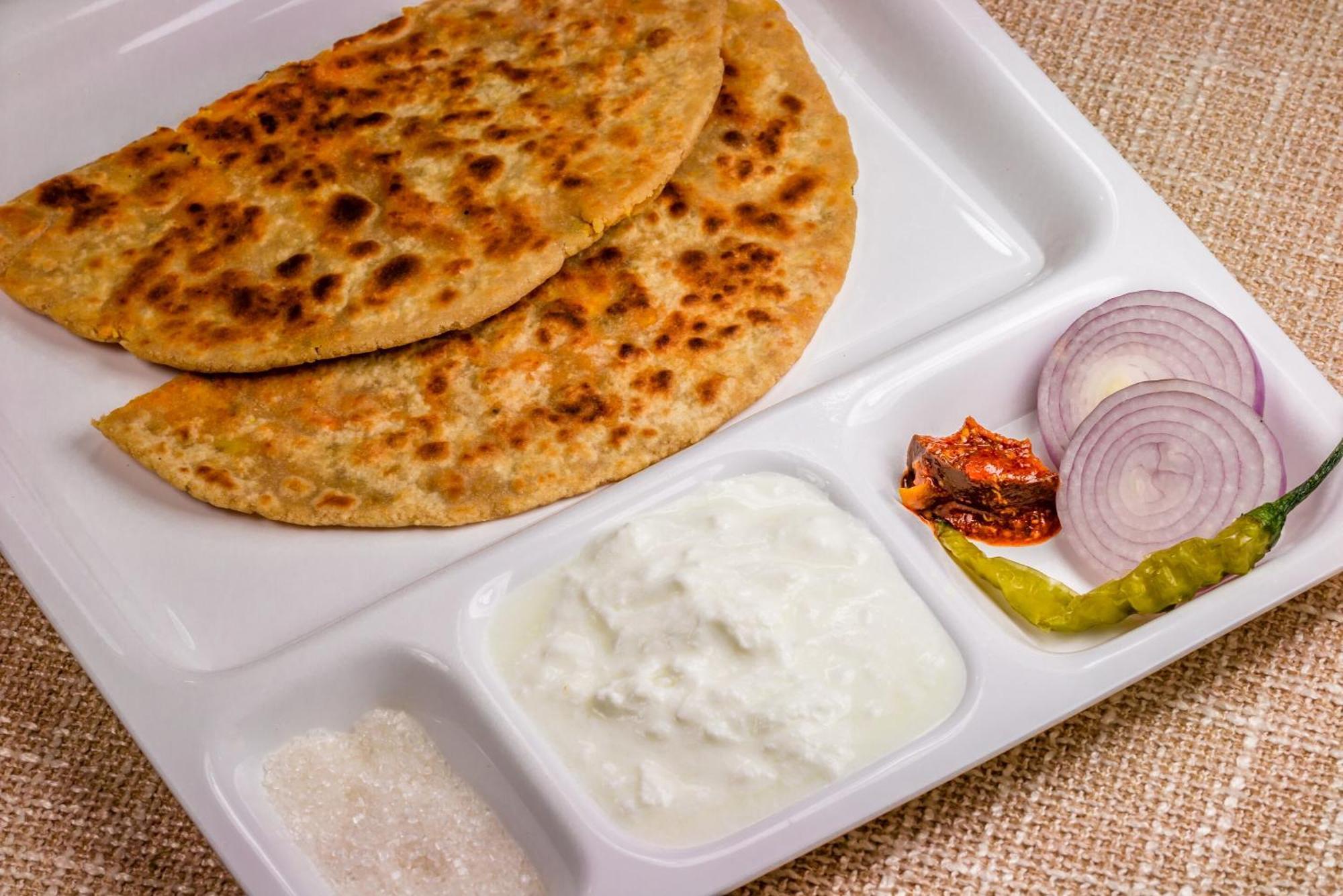 Super Collection O Eon Inn Near Pune Airport Kharadi Bagian luar foto